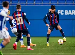 巴萨 后卫 巴萨 后卫